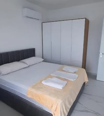 Vista Sul Mare Apartment *